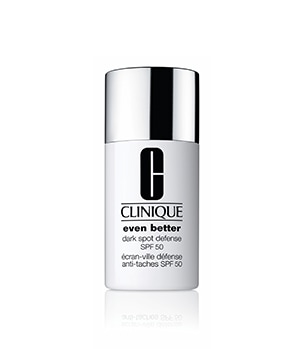 Even Better Dark Spot Defense SPF 50/PA++++ ครีมกันแดดลดรอยสิว สีเนื้อและสีขาว